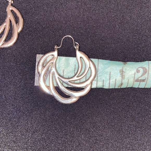 Vintage Silver dangle Earrings Hoops - Picture 4 of 4